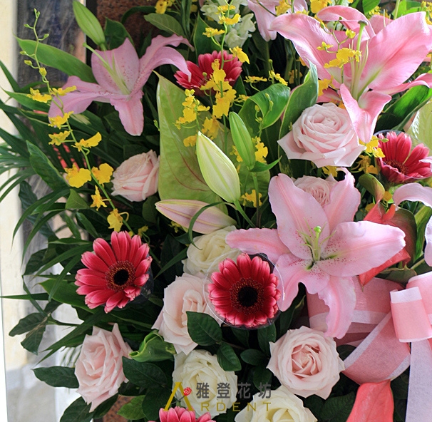 鴻圖大展祝賀高架花籃