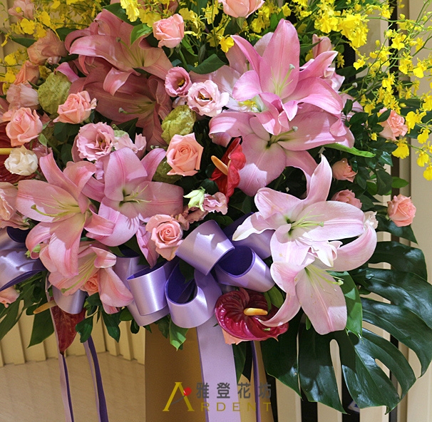 步步高陞祝賀高架花籃